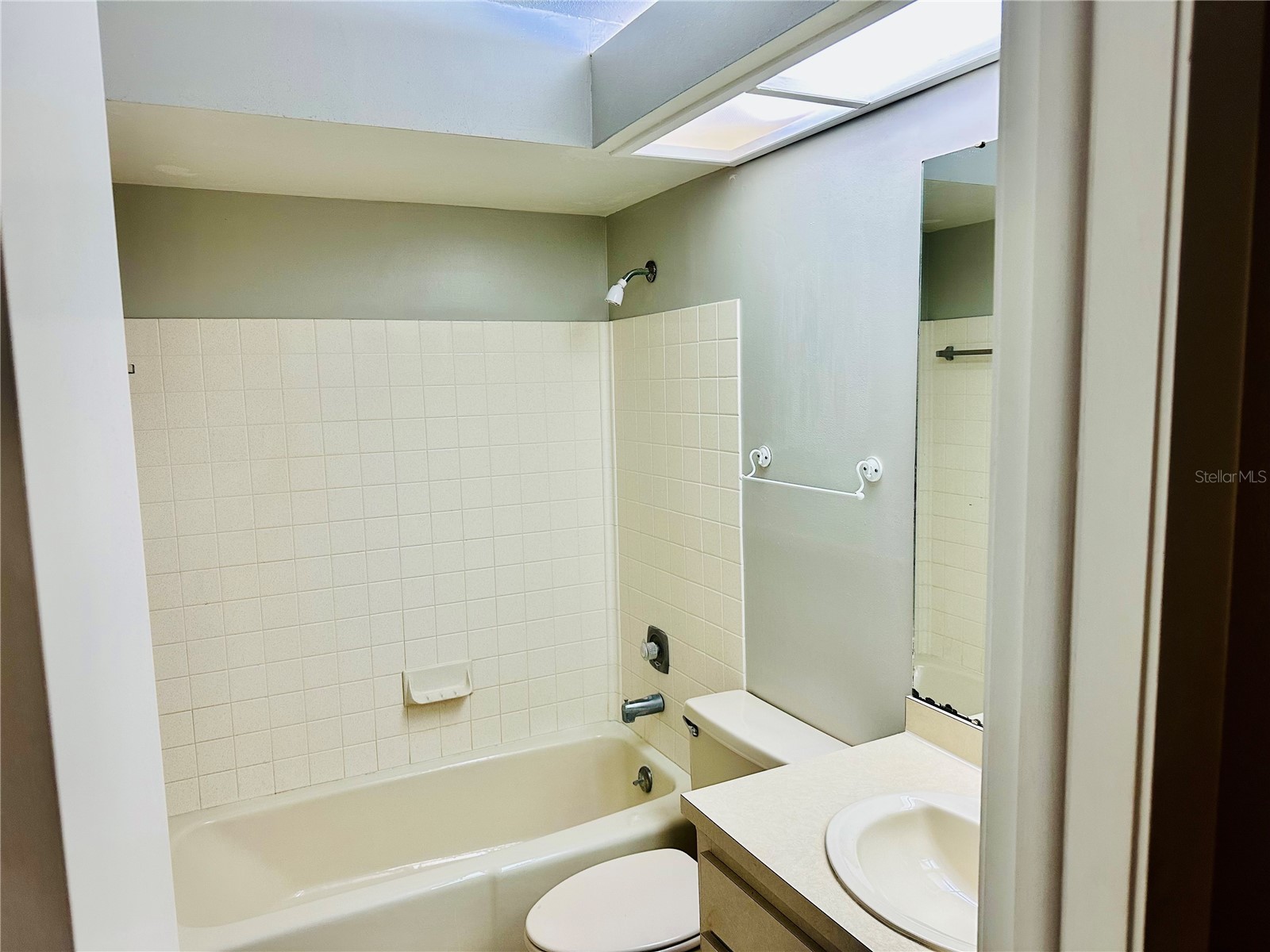 13610 S Village Drive #4111 Tampa FL 33618 TB8495353 image24