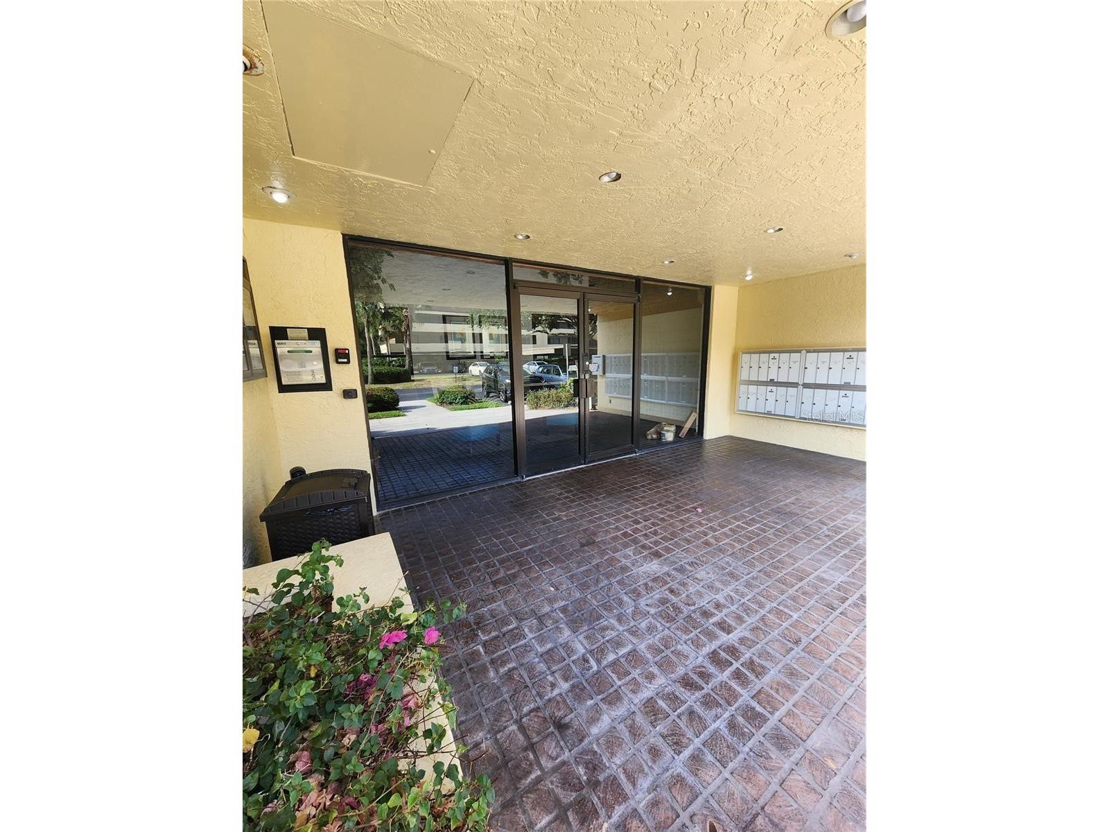 13610 S Village Drive #4303 Tampa FL 33618 TB8507194 image4