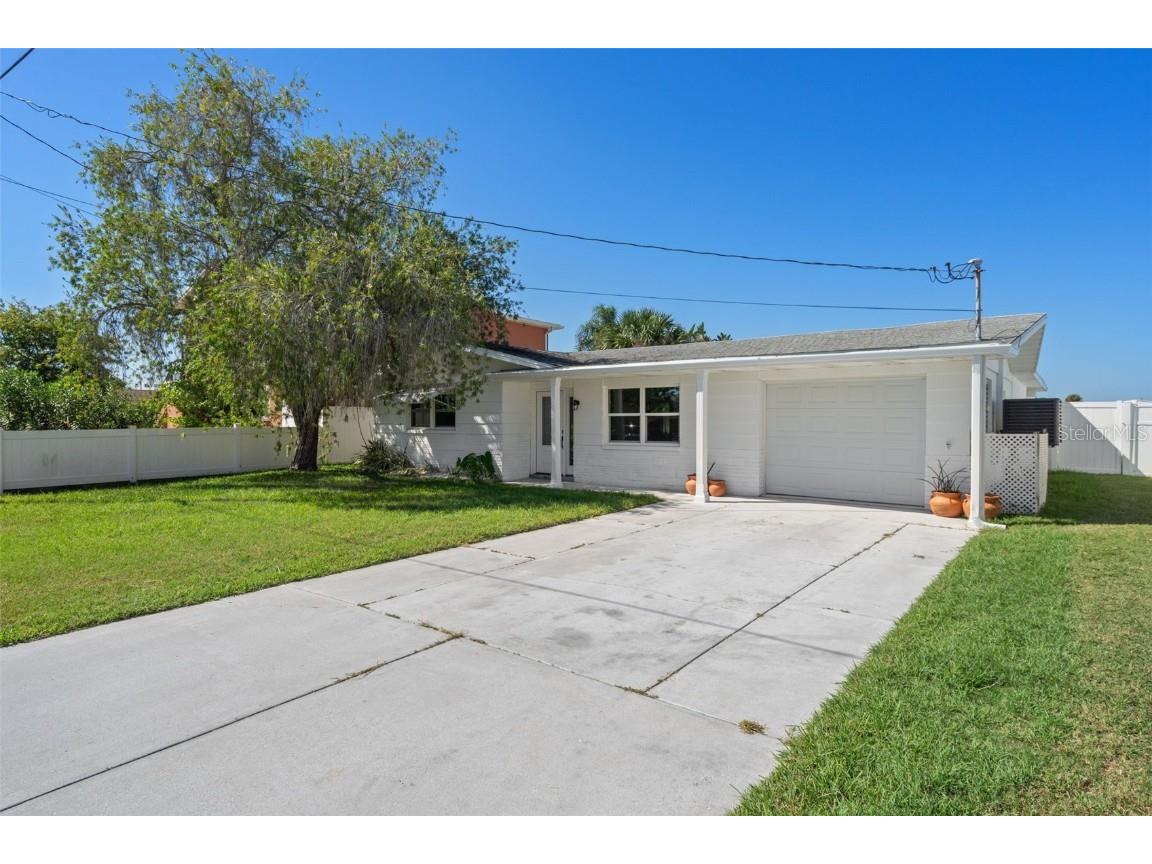 13611 Evelane Drive Hudson FL 34667 - GULF OF AMERICA W7879988 image2