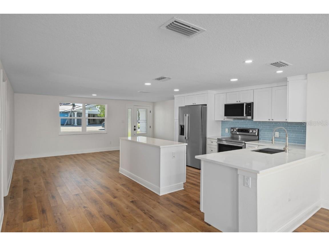 13611 Evelane Drive Hudson FL 34667 - GULF OF AMERICA W7879988 image9