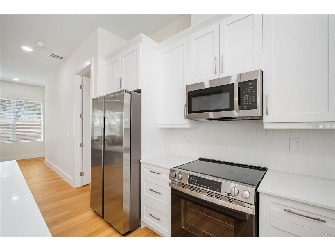 13612 N 22nd Street Tampa FL 33613 TB8393008 image17