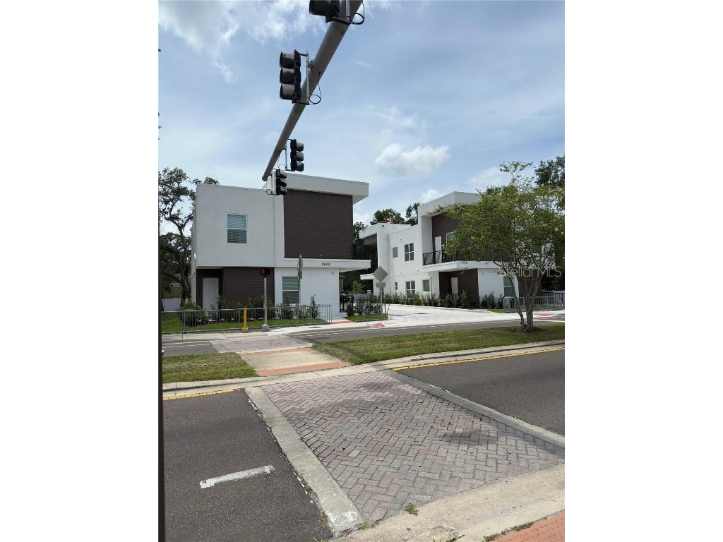 13612 N 22nd Street Tampa FL 33613 TB8393008 image4