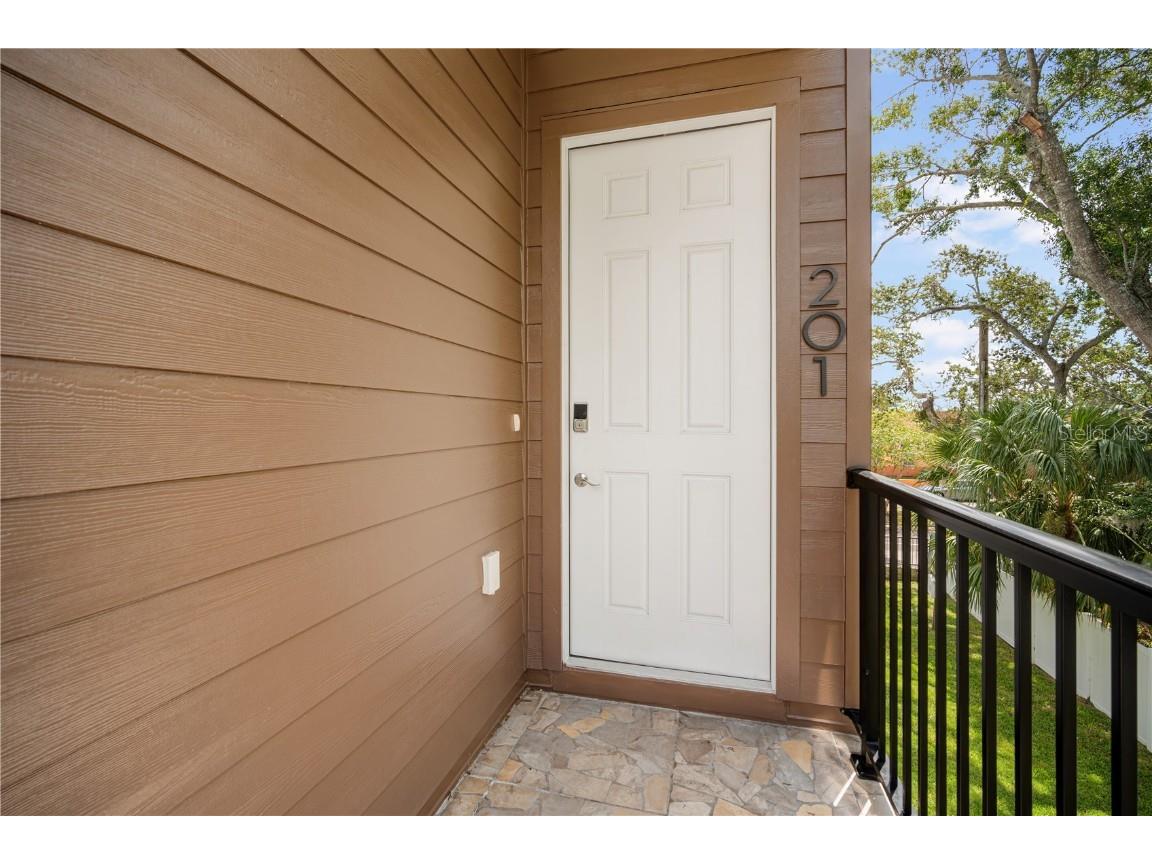 13612 N 22nd Street Tampa FL 33613 TB8393008 image8