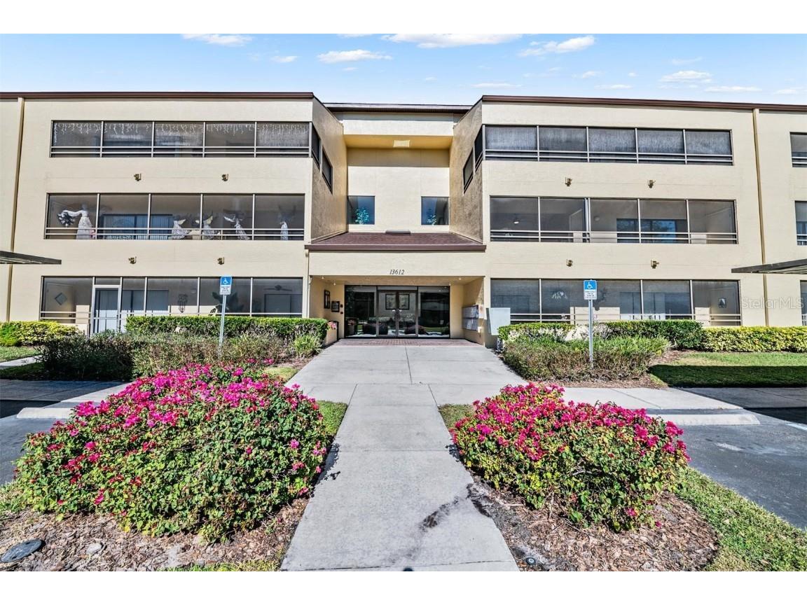 13612 S Village Drive #212 Tampa FL 33618 TB8454146 image1