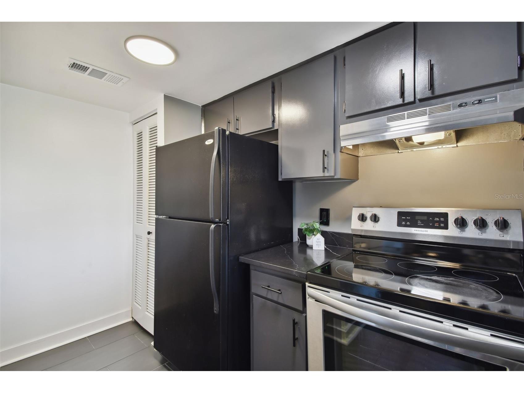 13612 S Village Drive #5311 Tampa FL 33618 TB8429497 image26