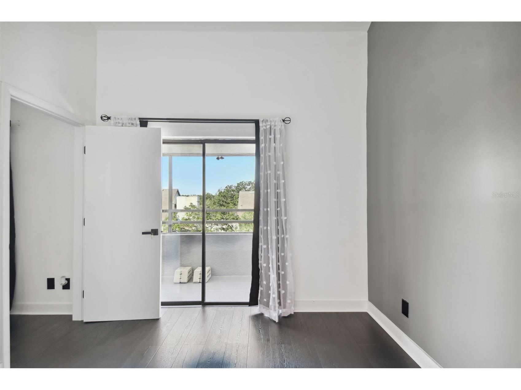 13612 S Village Drive #5311 Tampa FL 33618 TB8429497 image38