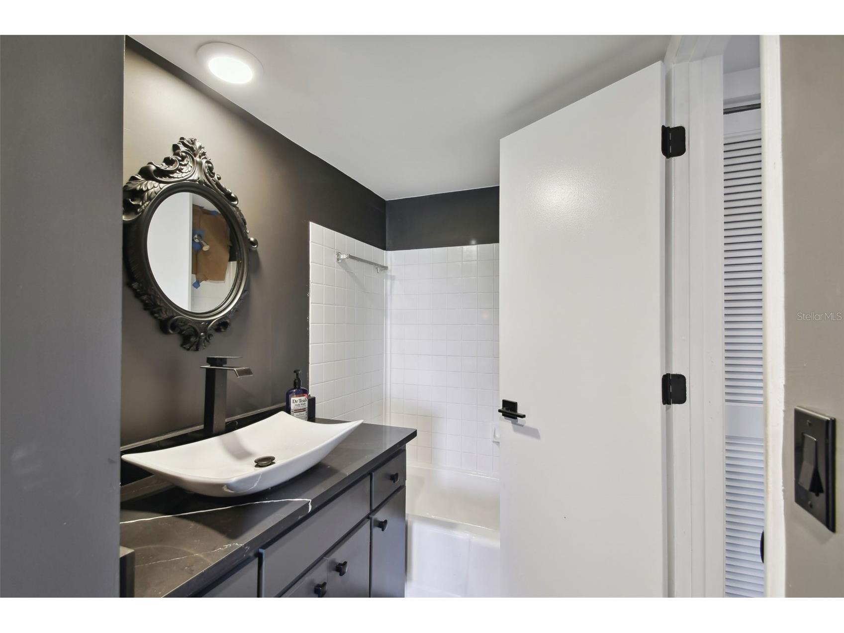 13612 S Village Drive #5311 Tampa FL 33618 TB8429497 image39