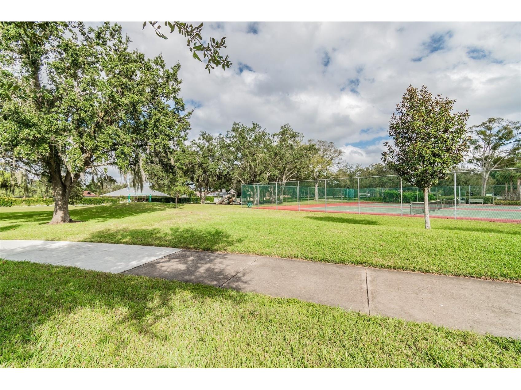 13612 S Village Drive #5311 Tampa FL 33618 TB8429497 image92