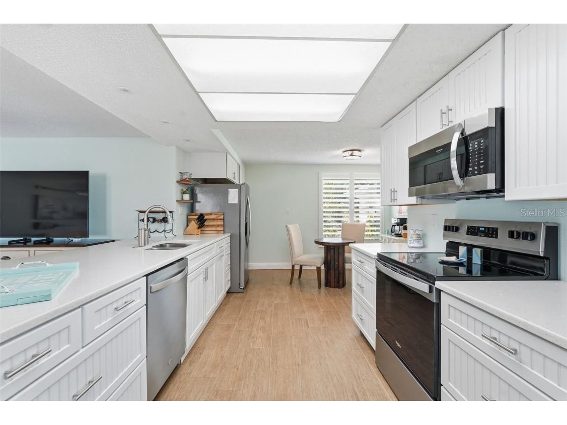 13614 Evelane Drive Hudson FL 34667 - CANAL TO THE GULF TB8444591 image9