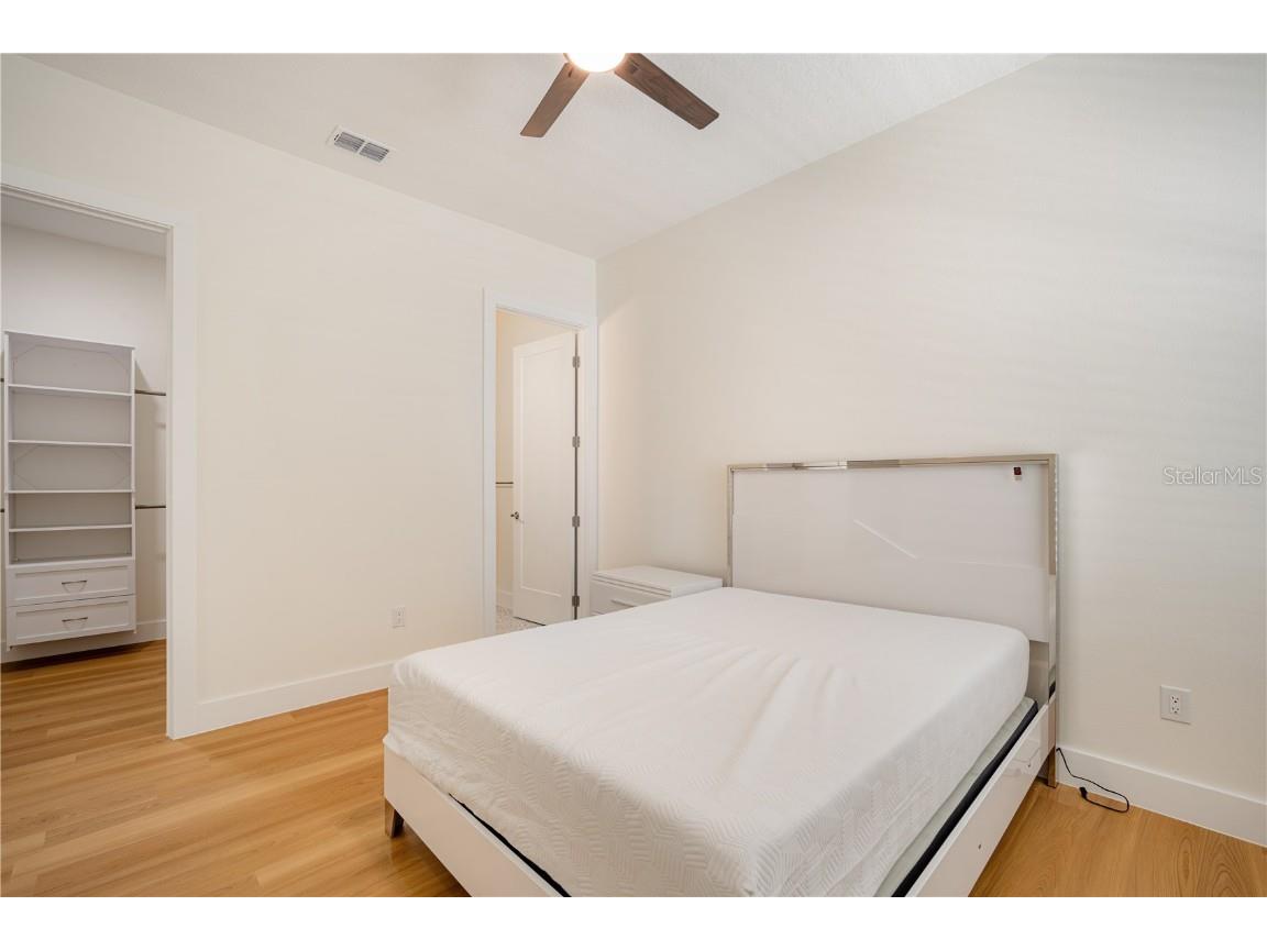13614 N 22nd Street #101 Tampa FL 33613 TB8424459 image19