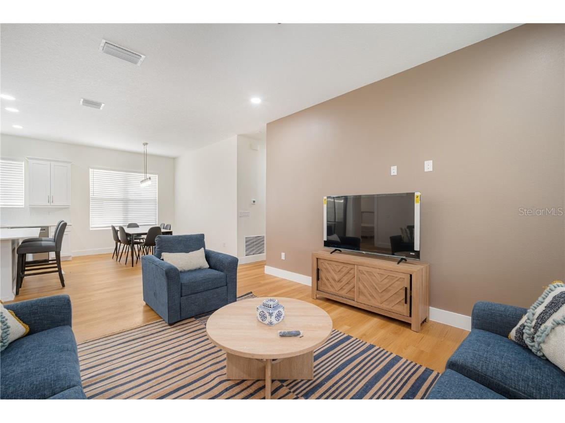 13614 N 22nd Street #101 Tampa FL 33613 TB8424459 image9