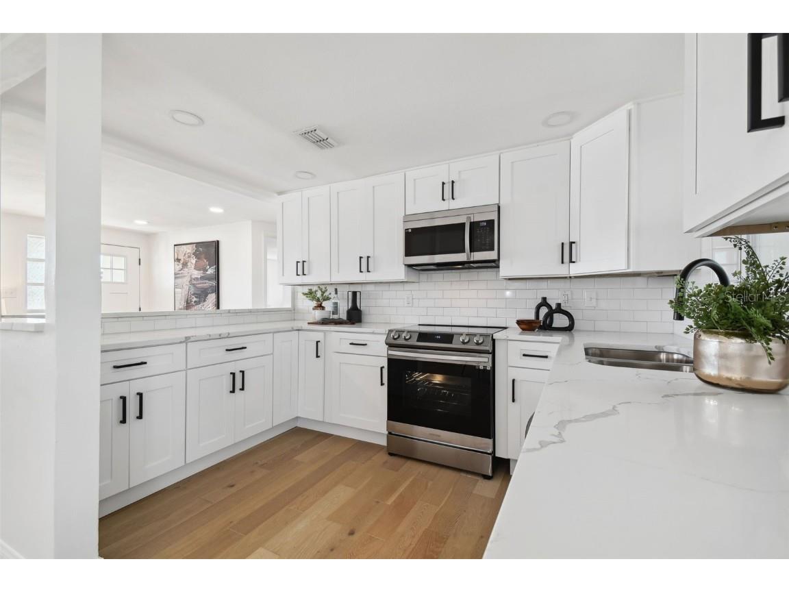 13617 Frances Avenue Hudson FL 34667 TB8368619 image18