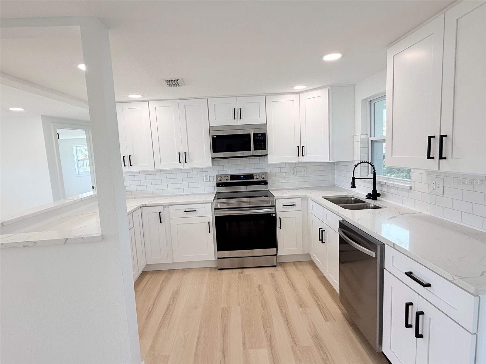 13617 Frances Avenue Hudson FL 34667 TB8514229 image7