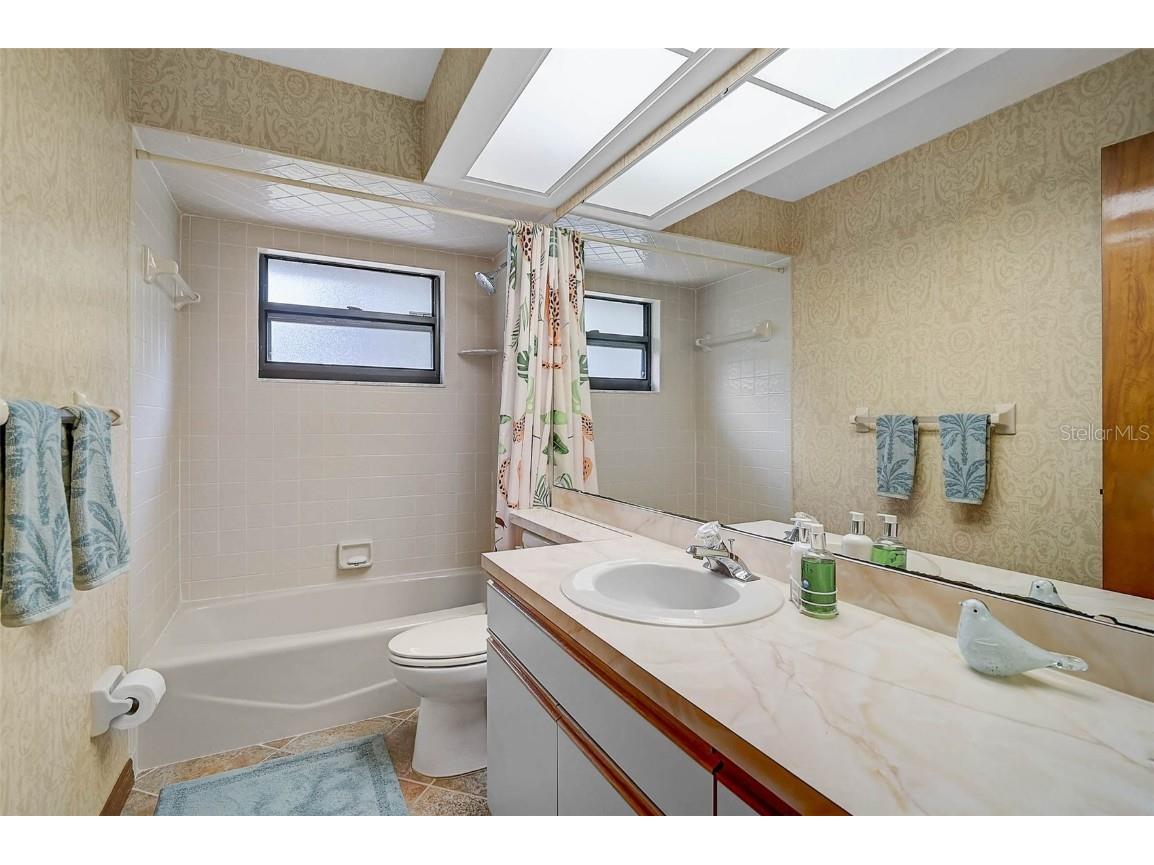 13619 2nd Avenue E Bradenton FL 34212 A4674949 image25