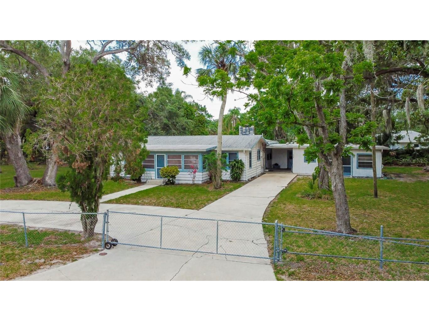 1362 25th Street Sarasota FL 34234 A4660883 image1