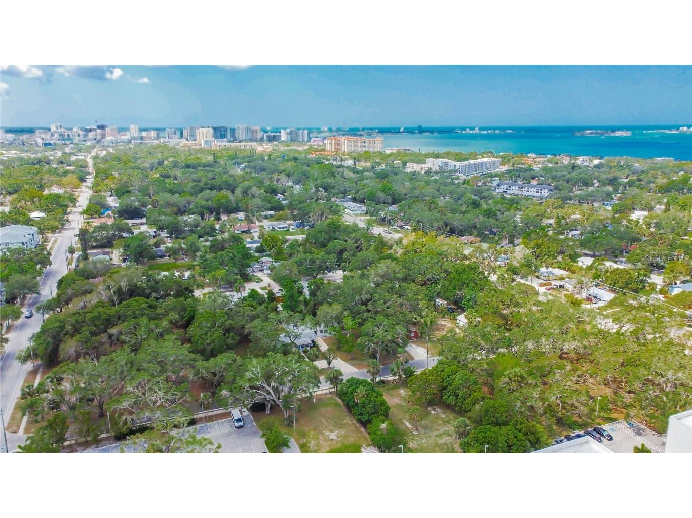 1362 25th Street Sarasota FL 34234 A4660883 image4