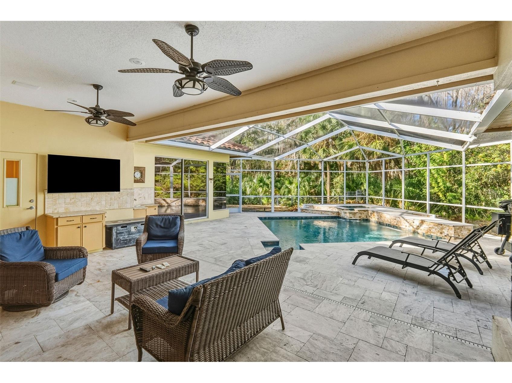 1362 E Lake Woodlands Parkway Oldsmar FL 34677 TB8467569 image33