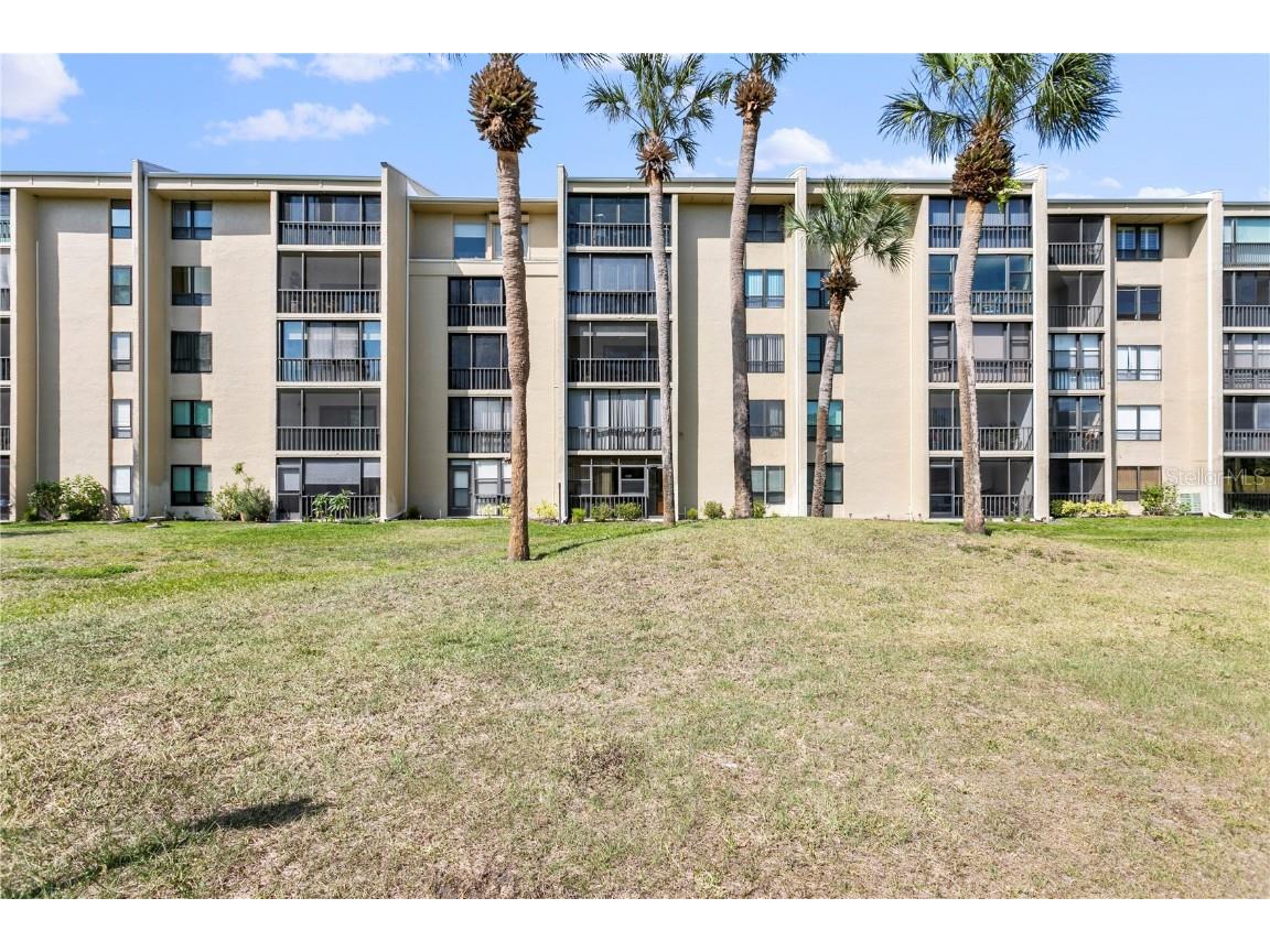 13626 Greenfield Drive #104 Tampa FL 33618 T3448029 image1