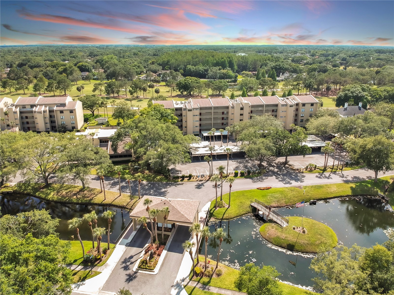 13626 Greenfield Drive #201 Tampa FL 33618 TB8521828 image1