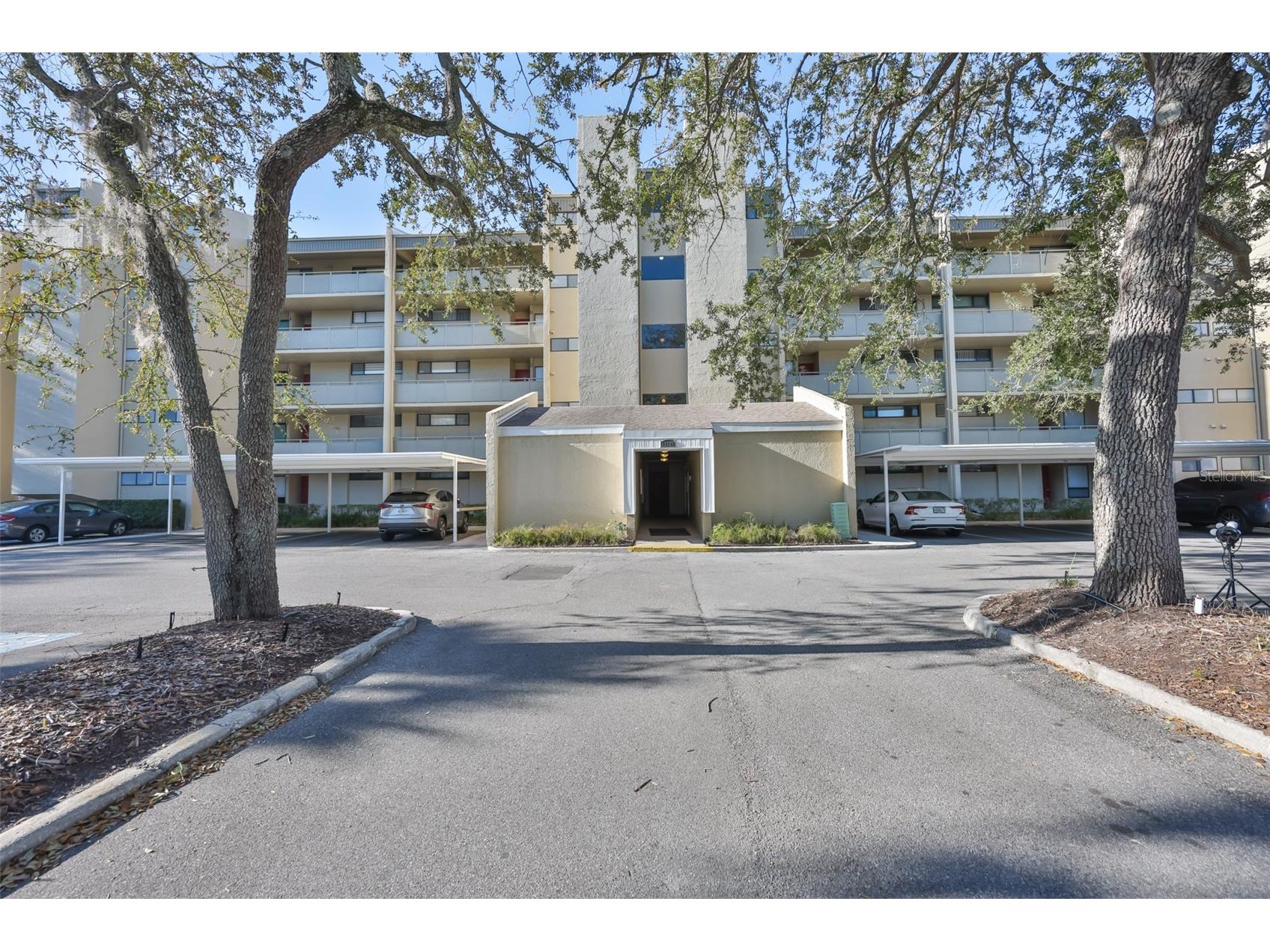 13626 Greenfield Drive #205 Tampa FL 33618 TB8470996 image1