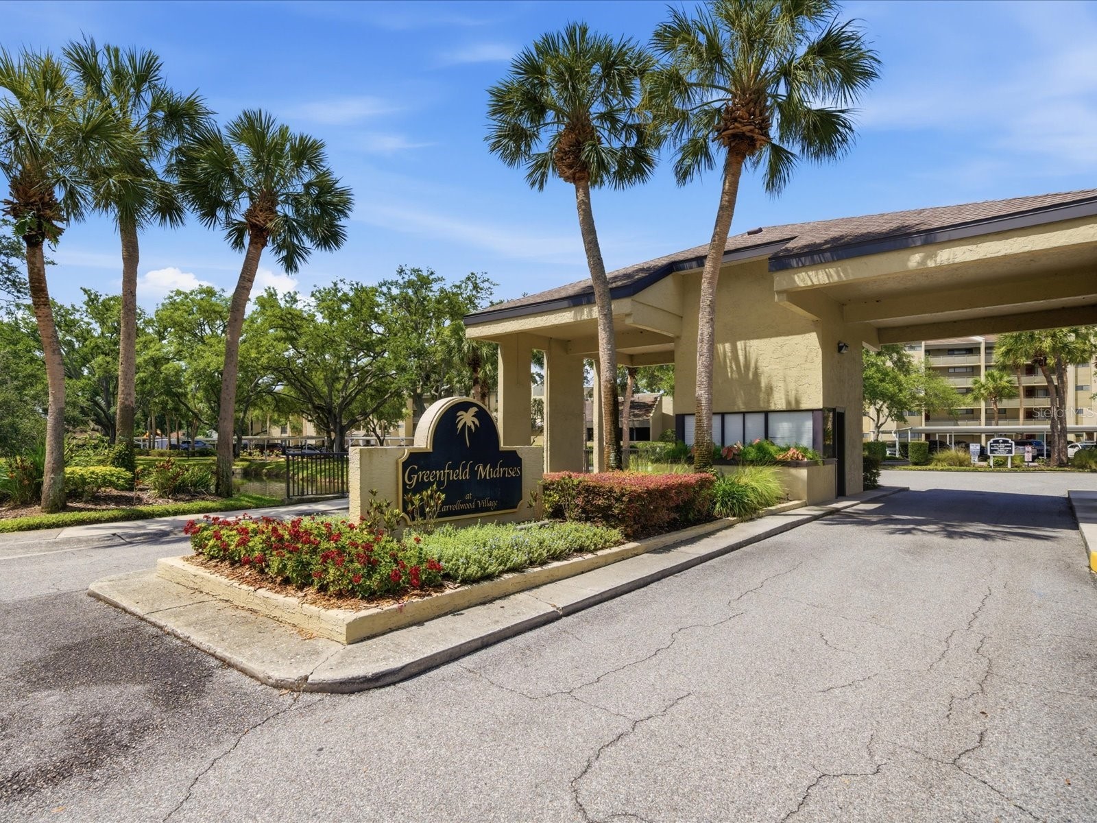 13626 Greenfield Drive #401 Tampa FL 33618 TB8516126 image1