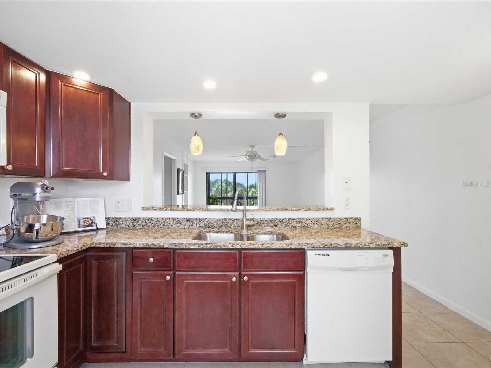 13626 Greenfield Drive #401 Tampa FL 33618 TB8516126 image11