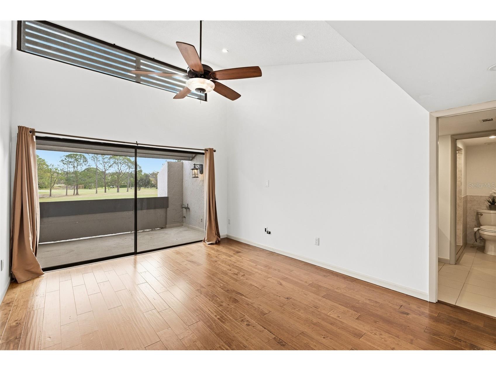 13629 Twin Lakes Lane Tampa FL 33618 TB8482227 image19