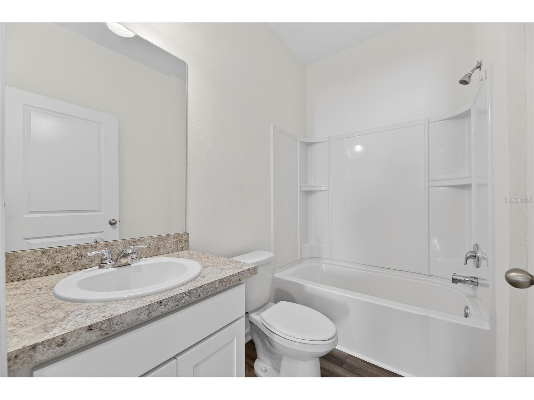 1363 Anchor Bend Drive Ruskin FL 33570 TB8490441 image18