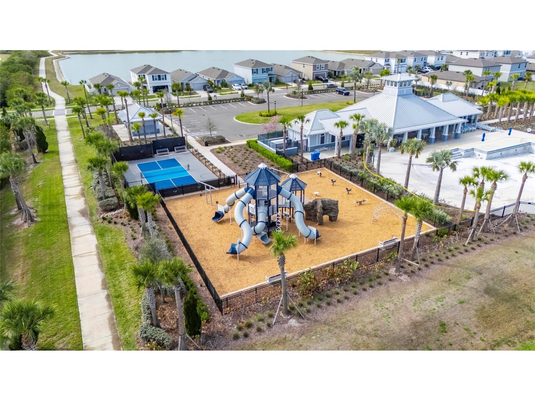 1363 Anchor Bend Drive Ruskin FL 33570 TB8490441 image36
