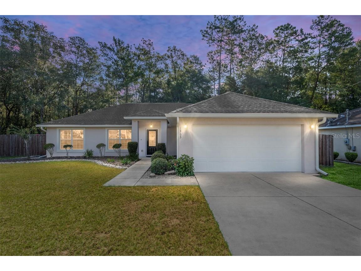 1363 NE 130th Terrace Silver Springs FL 34488 - LAKE WALDENA OM662654 image1