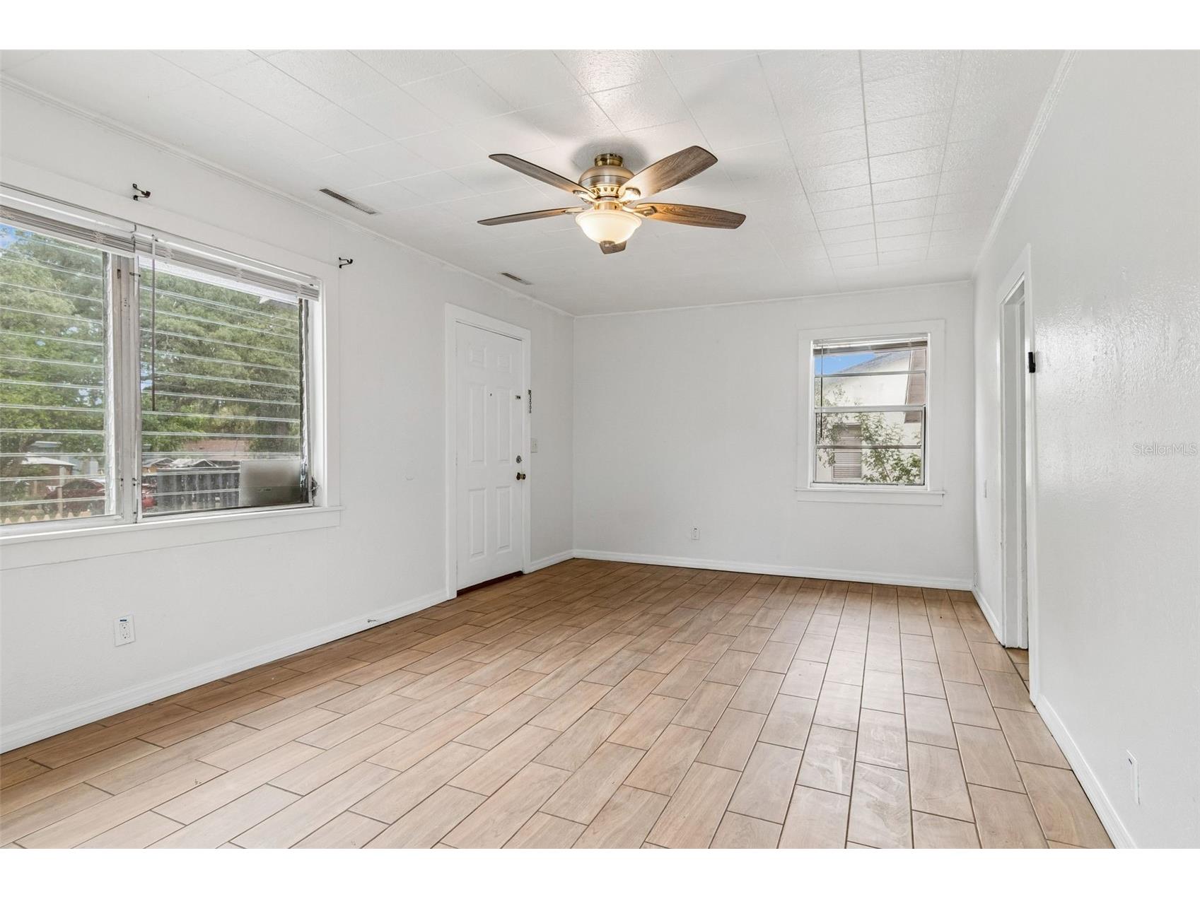 1363 Tioga Avenue Clearwater FL 33756 TB8525070 image3