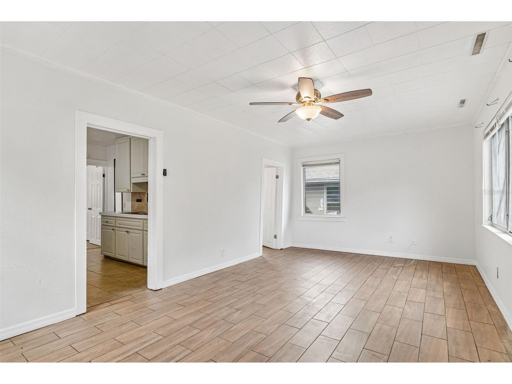 1363 Tioga Avenue Clearwater FL 33756 TB8525070 image4