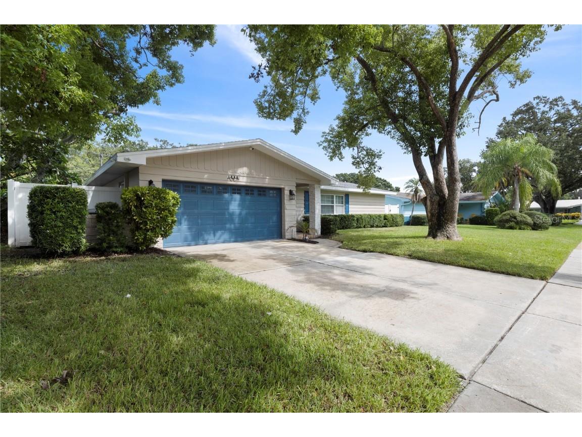 1363 Whispering Pines Drive Clearwater FL 33764 O6339595 image1