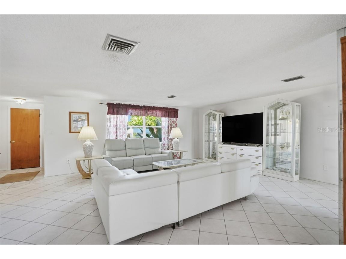 13630 Garris Drive Hudson FL 34667 W7881827 image9