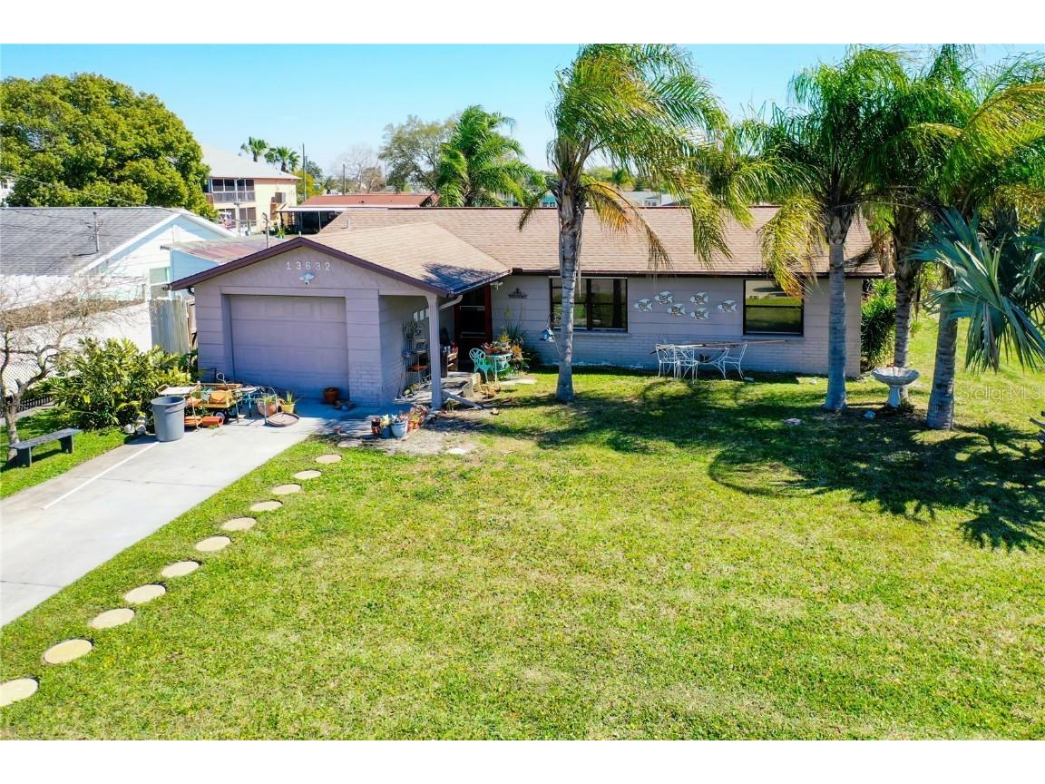 13632 Evelane Drive Hudson FL 34667 W7842915 image1