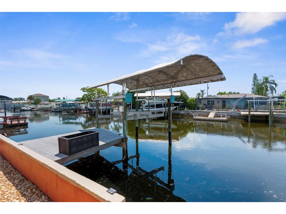 13633 Britton Drive Hudson FL 34667 W7878604 image1