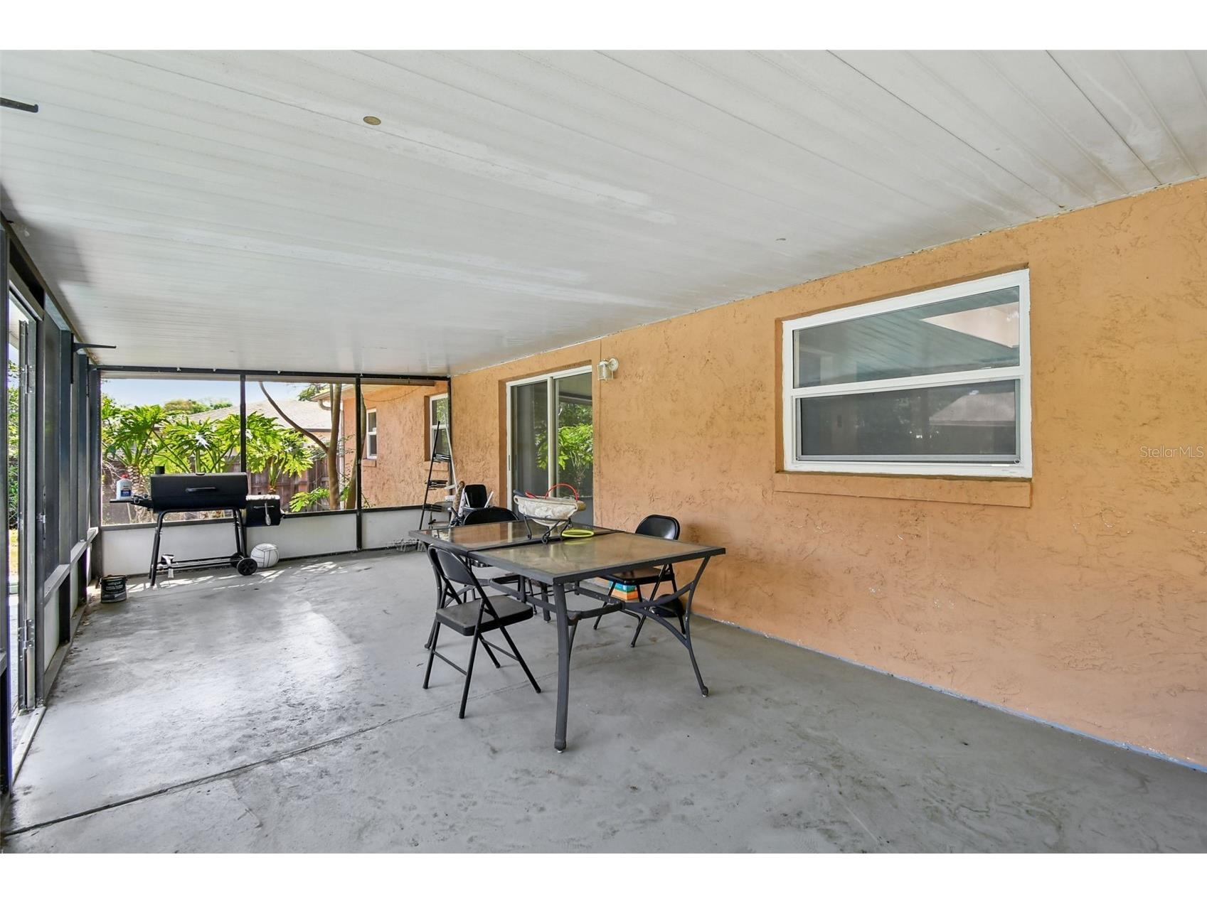 13635 Berkshire Court Grand Island FL 32735 TB8491339 image17