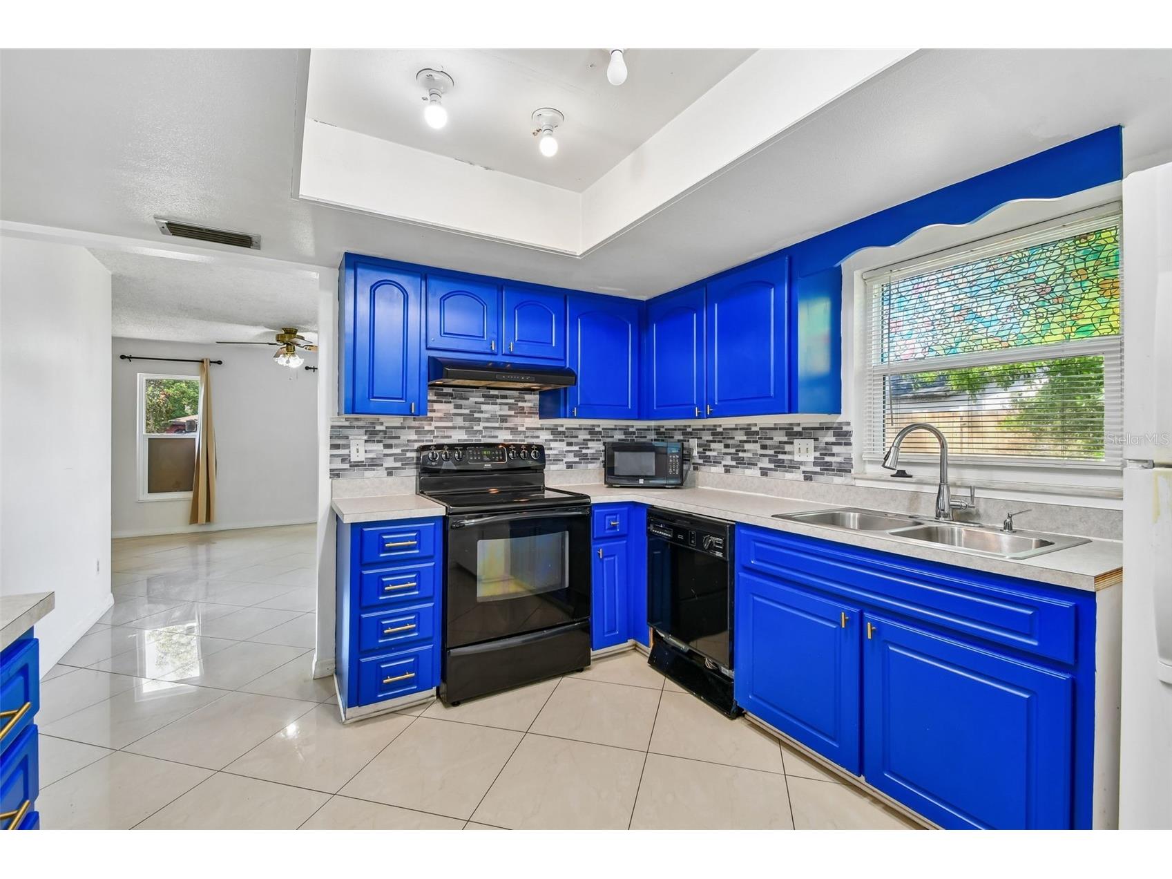13635 Berkshire Court Grand Island FL 32735 TB8491339 image7