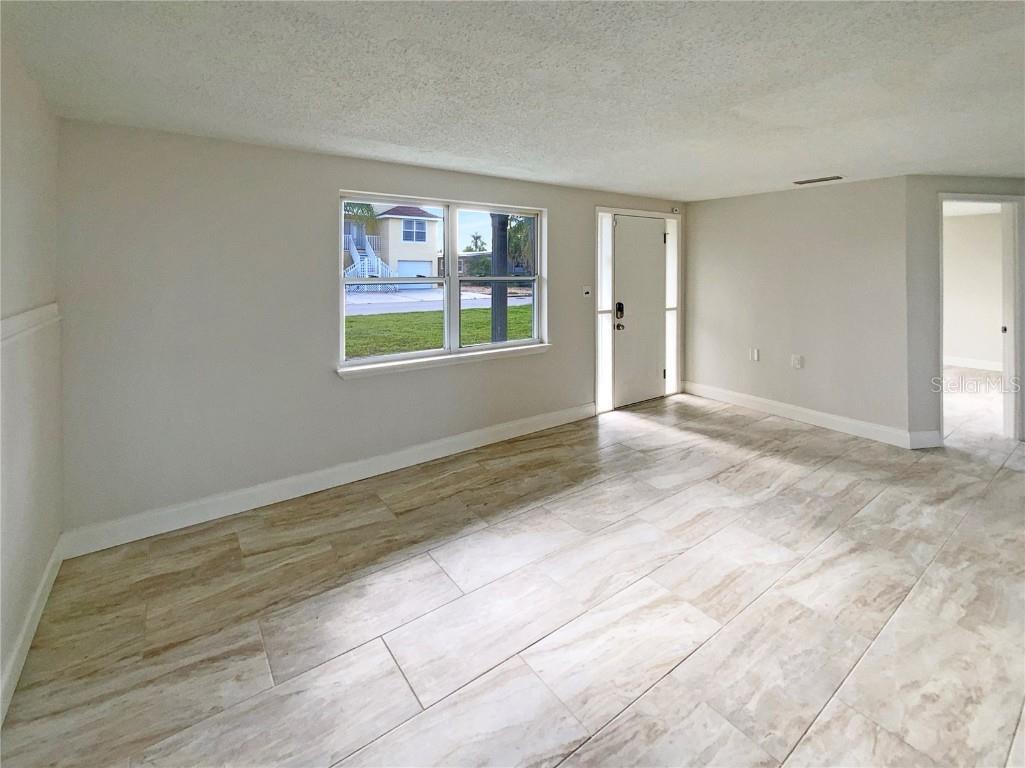 13635 Frances Avenue Hudson FL 34667 O6368653 image12