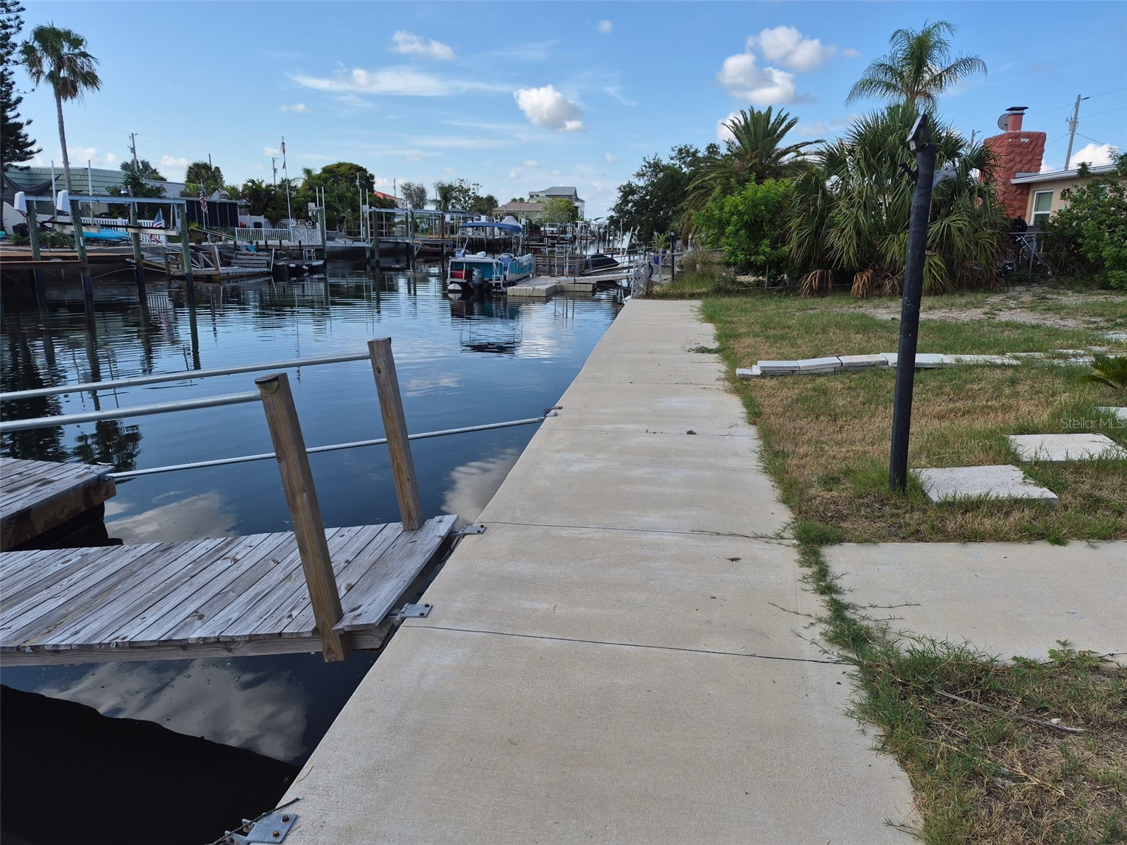 13636 Veronica Drive Hudson FL 34667 - CANAL - SALTWATER W7887427 image4
