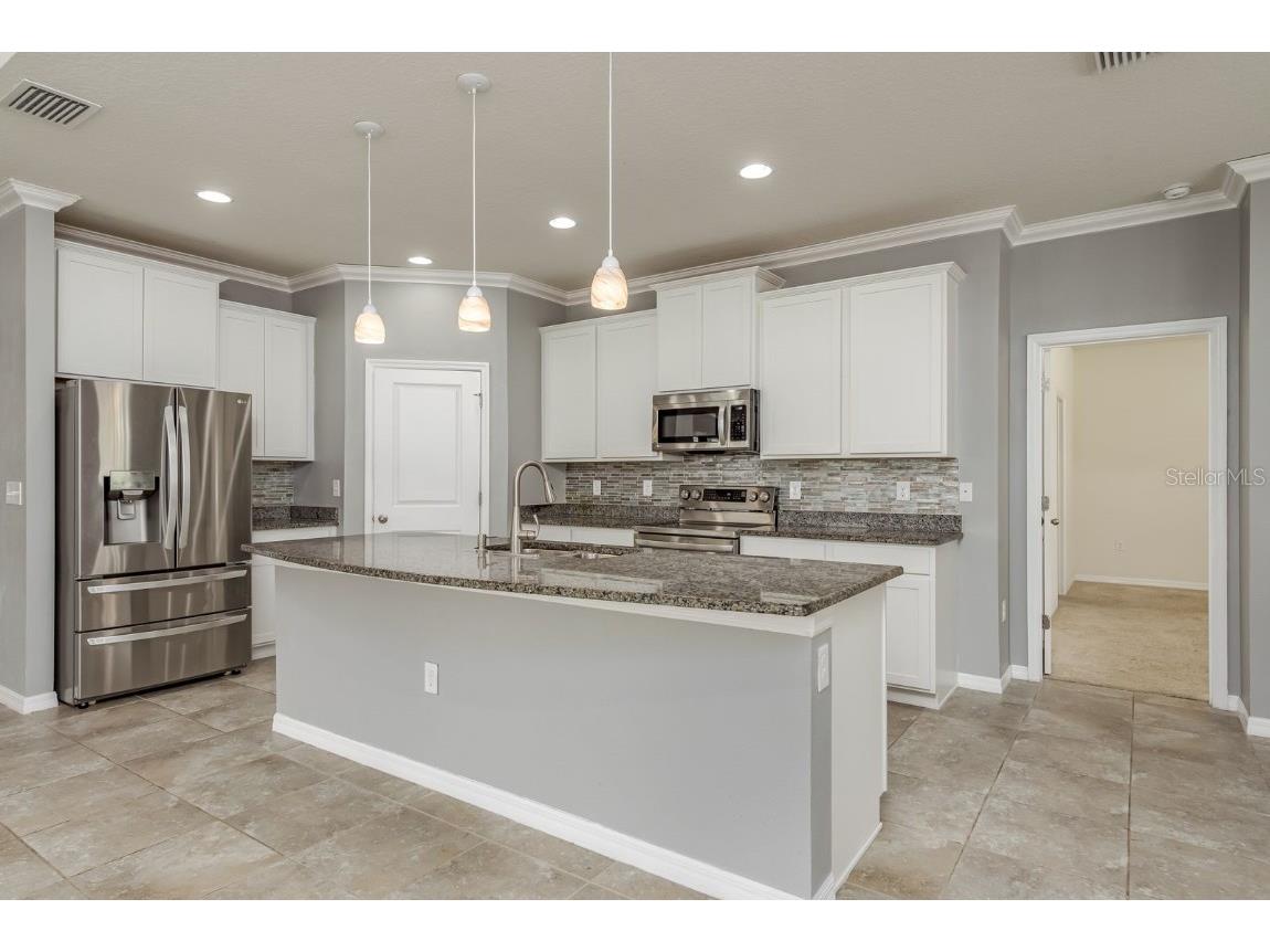 13637 Blythewood Drive Spring Hill FL 34609 TB8379851 image10