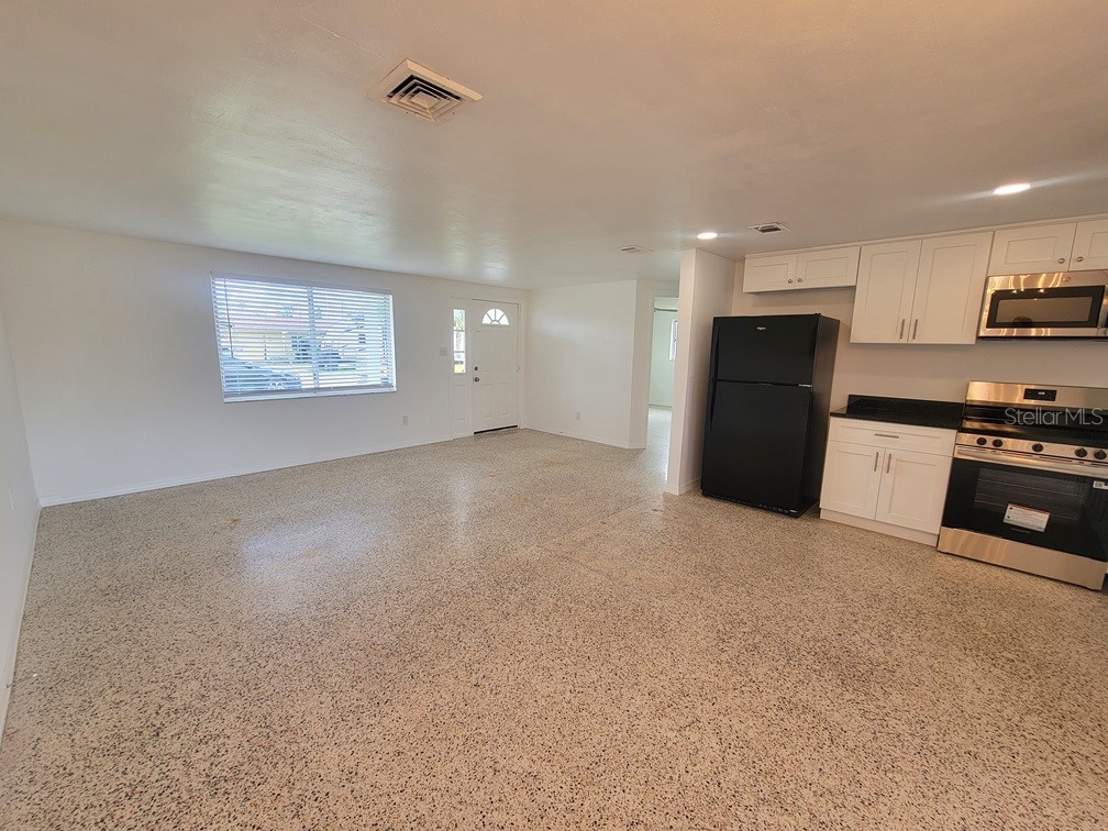 13637 Maria Drive Hudson FL 34667 W7879944 image2