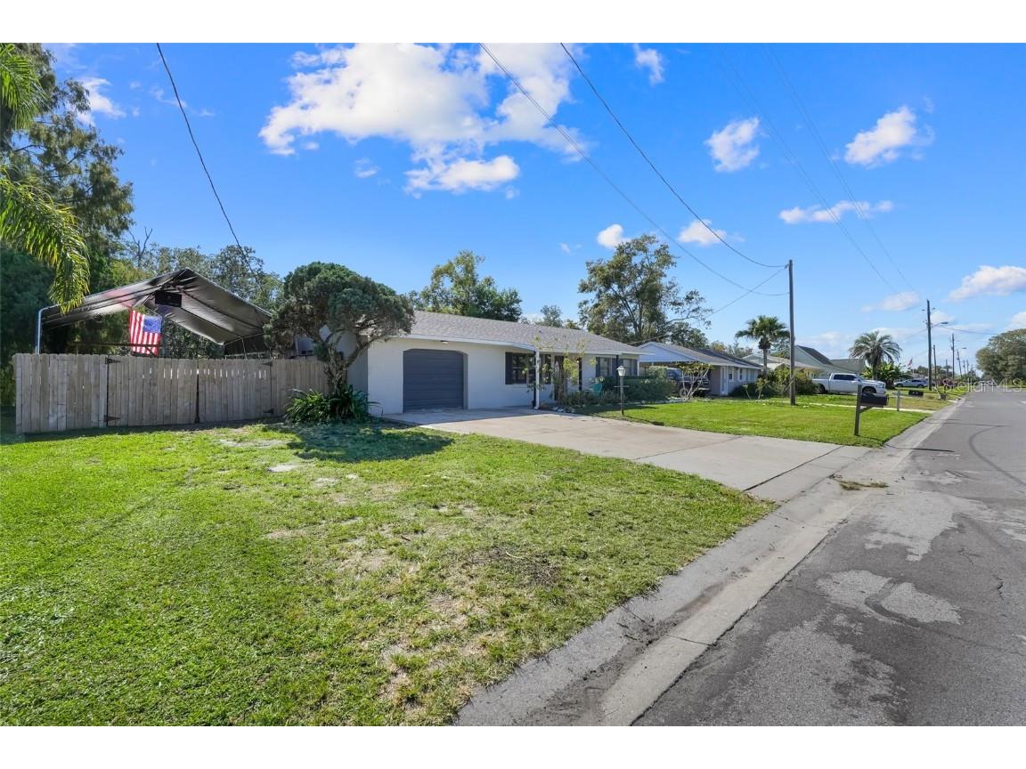 13638 Country Club Drive Tavares FL 32778 - LITTLE LAKE HARRIS O6359032 image36