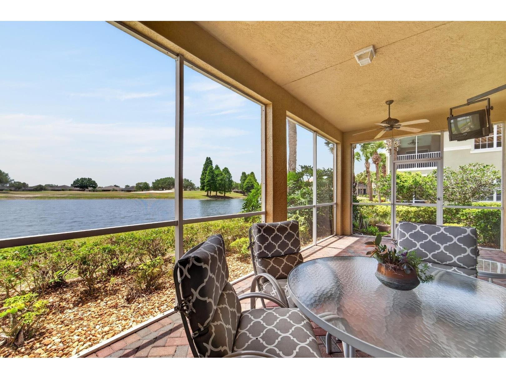 1364 Emerald Dunes Drive Sun City Center FL 33573 TB8506859 image4