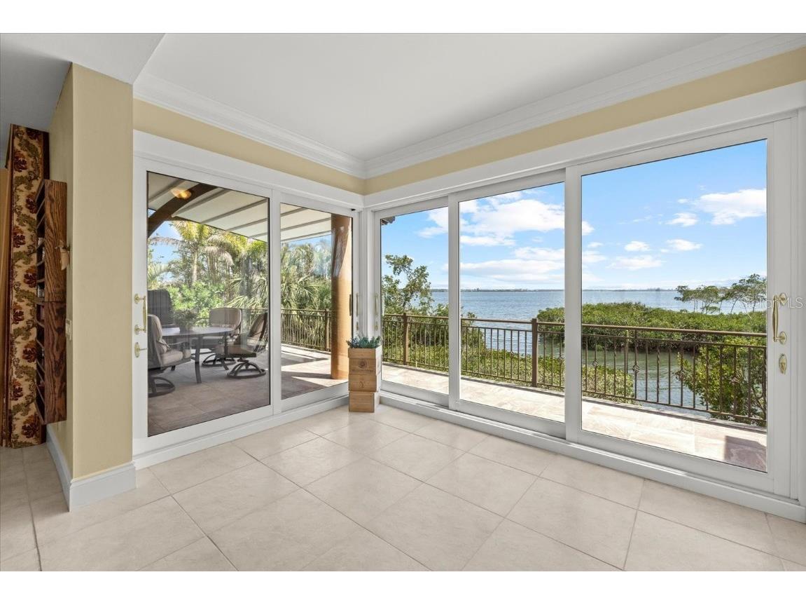1364 Point Crisp Road Sarasota FL 34242 - LITTLE SARASOTA BAY A4643388 image32