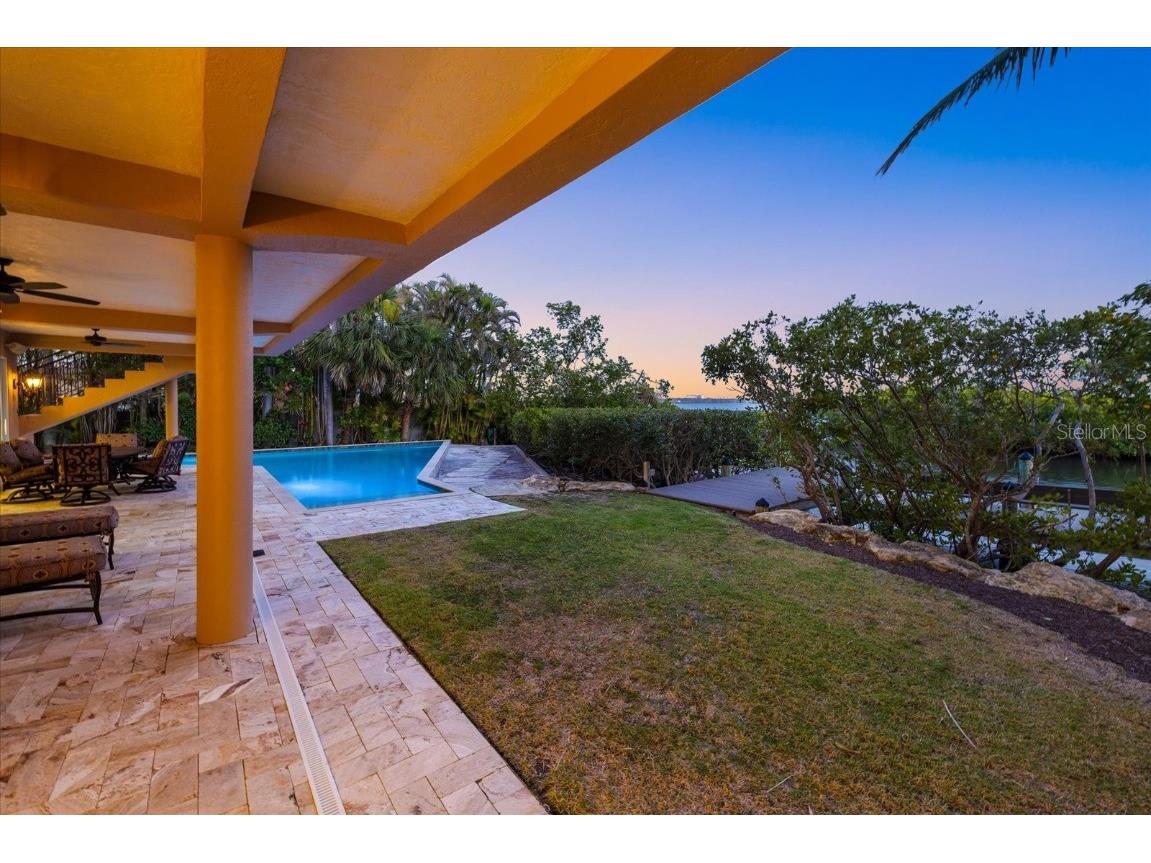 1364 Point Crisp Road Sarasota FL 34242 - LITTLE SARASOTA BAY A4643388 image4