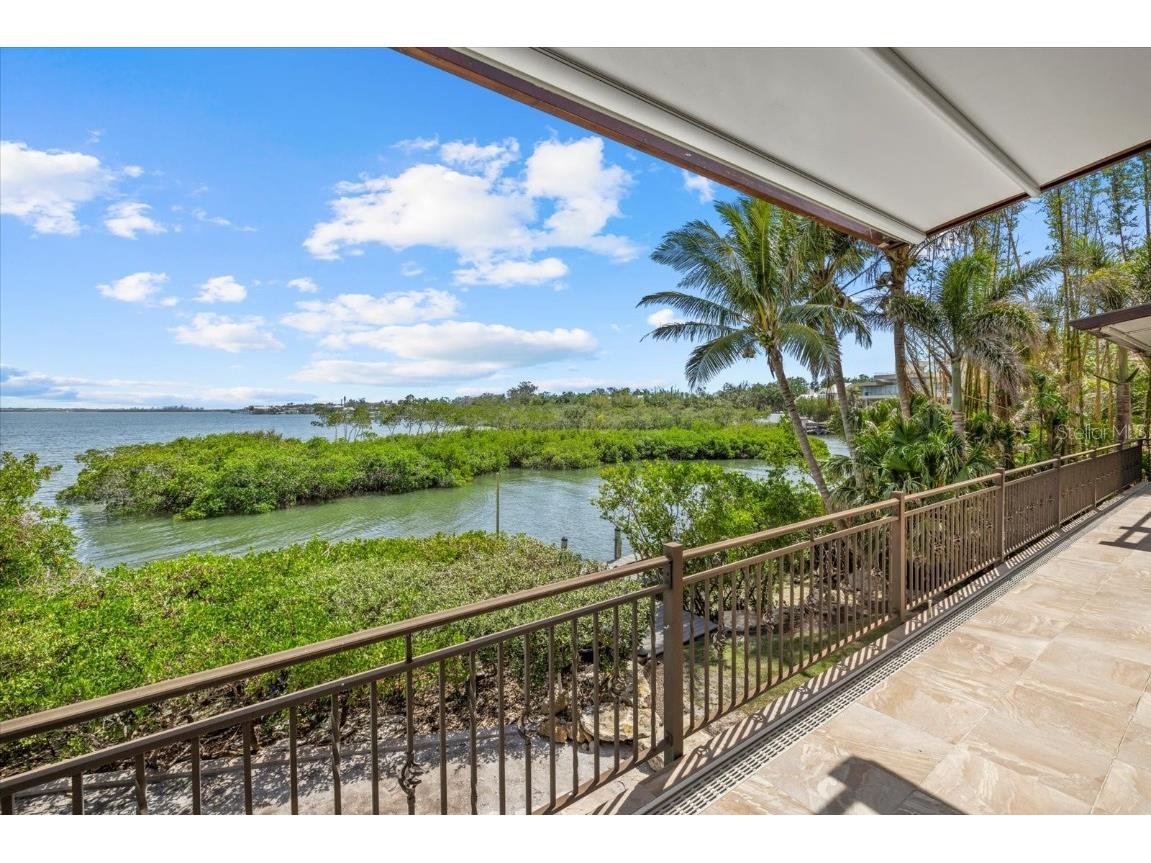 1364 Point Crisp Road Sarasota FL 34242 - LITTLE SARASOTA BAY A4643388 image52