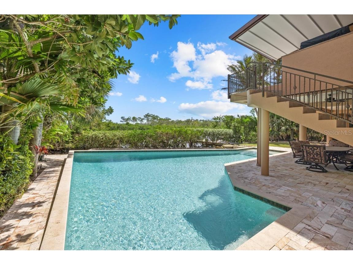 1364 Point Crisp Road Sarasota FL 34242 - LITTLE SARASOTA BAY A4643388 image55