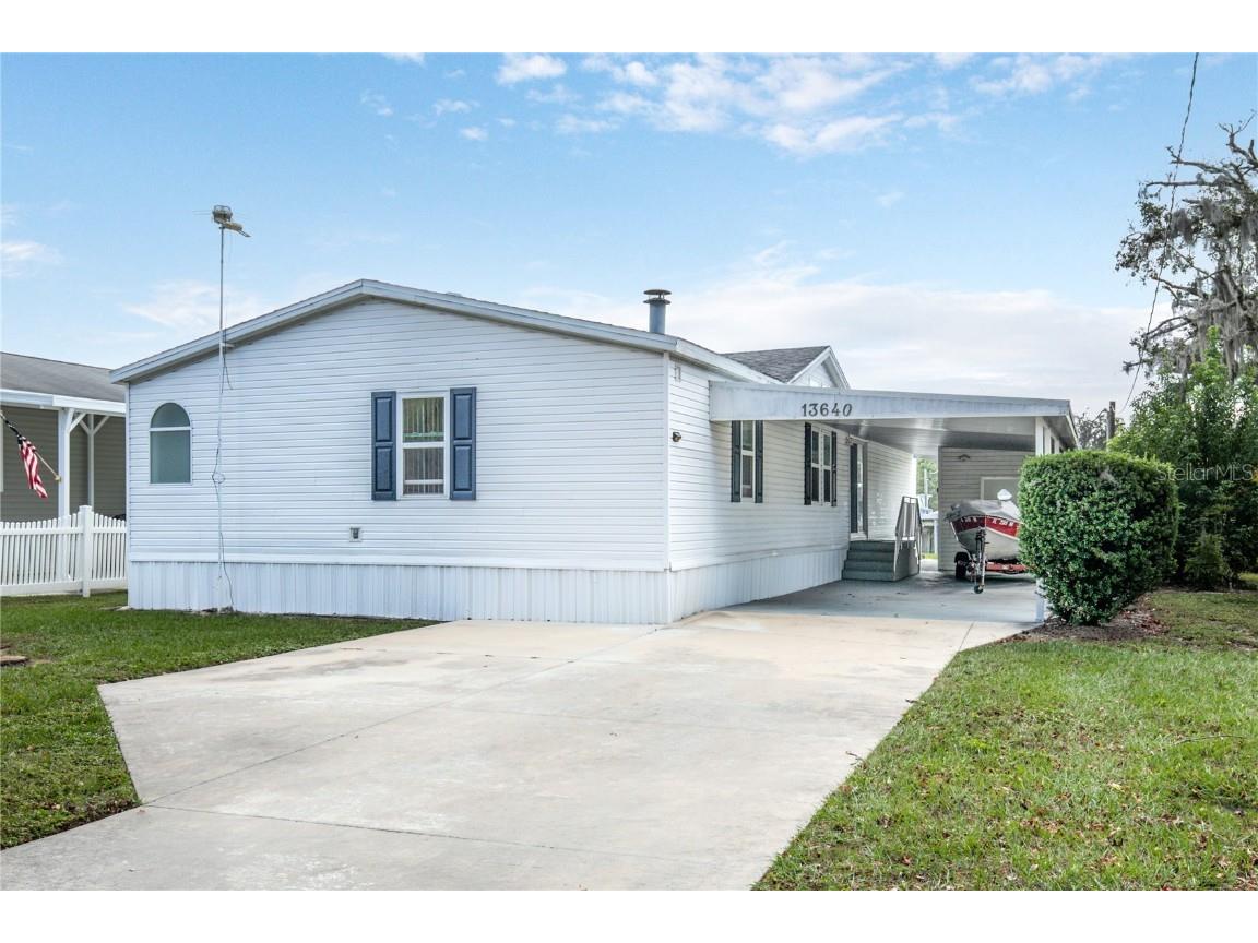 13640 Palm Drive Astatula FL 34705 - LITTLE LAKE HARRIS G5088859 image1