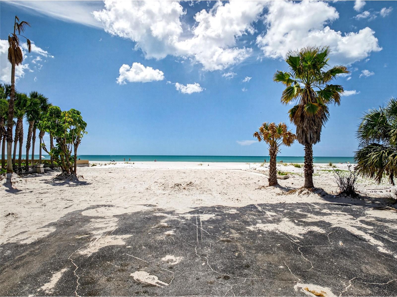 13642 Gulf Boulevard Madeira Beach FL 33708 - GULF TB8509578 image1